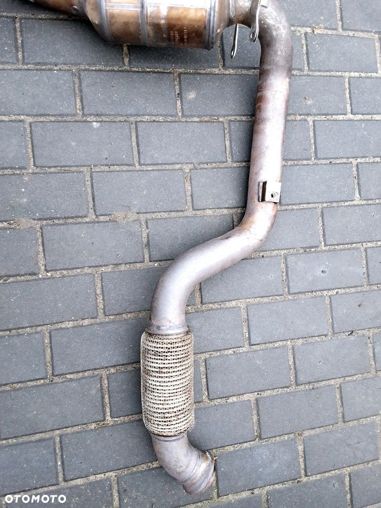 MERCEDES A-KLASA B-KLASA W246 W176 CLA GLA KATALIZATOR 1.6 CGI BENZYNA A2464900514 KT0334 - 9