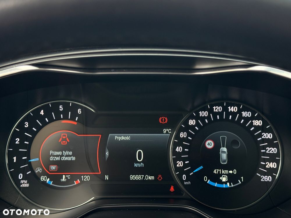 Ford Mondeo 2.0 EcoBlue Titanium - 26