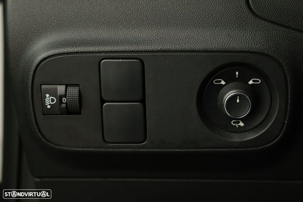 Citroën C3 1.2 PureTech C-Series - 18