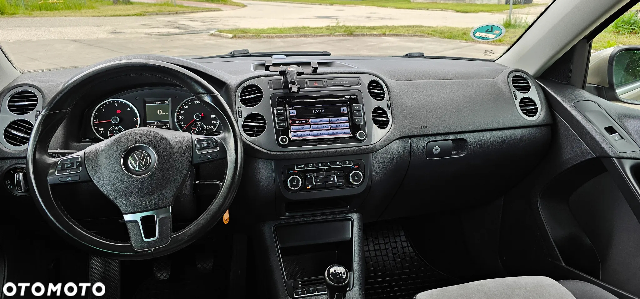 Volkswagen Tiguan - 31