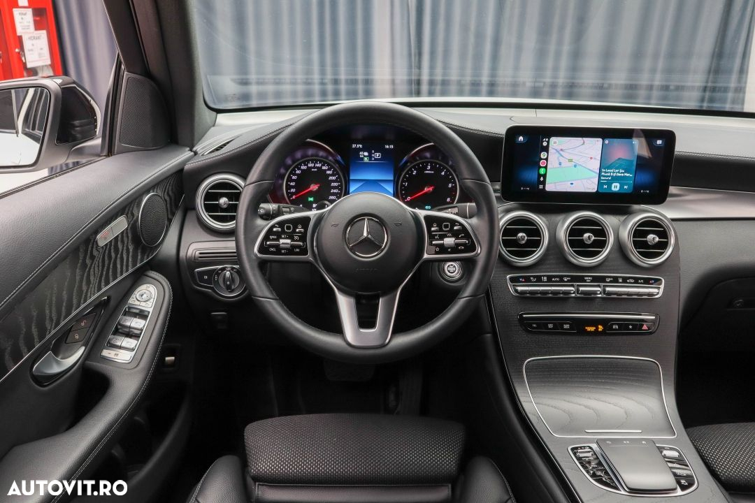 Mercedes-Benz GLC 300 de 4Matic 9G-TRONIC - 25