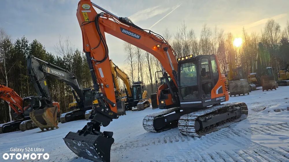 Doosan Dx140 - 3