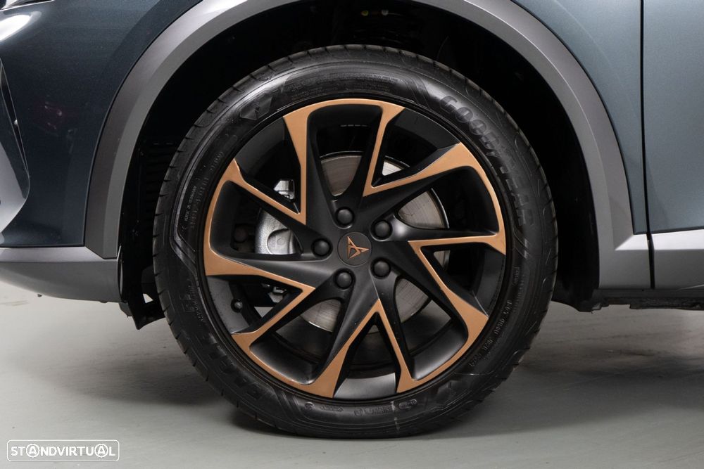 Cupra Formentor 1.4 e-Hybrid Plus DSG - 19