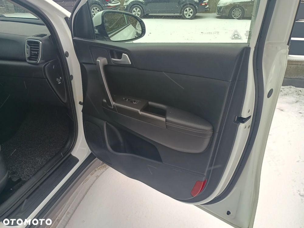 Kia Sportage 1.7 CRDI 2WD Edition 7 - 16