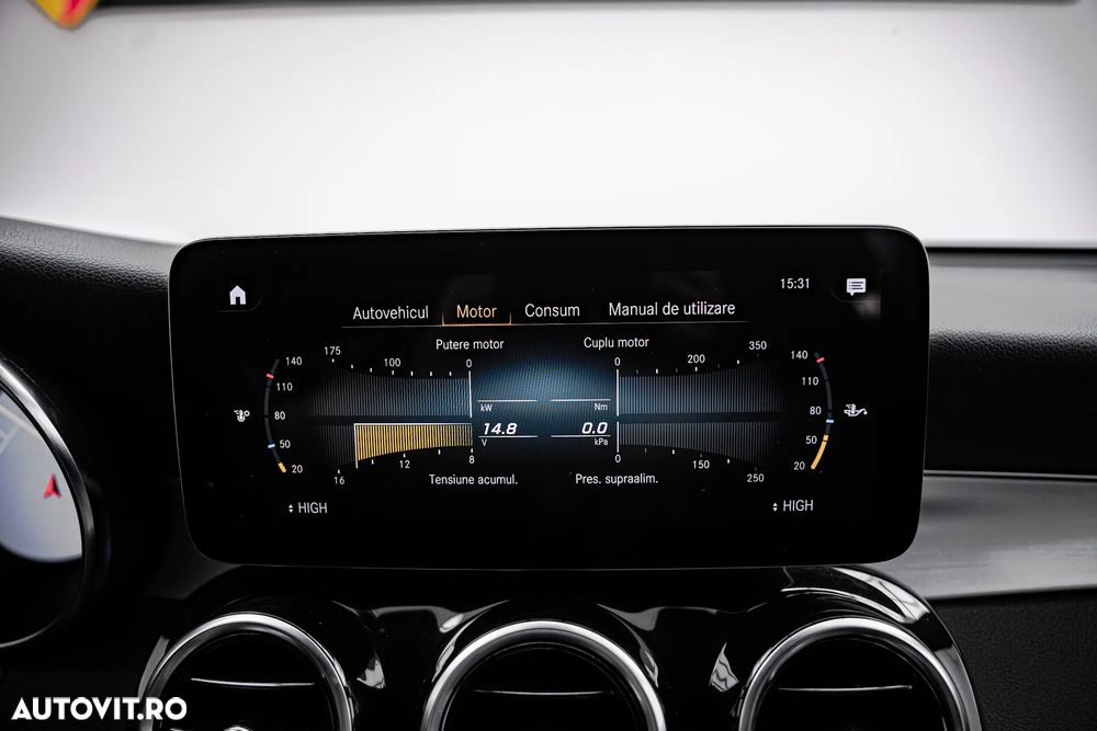 Mercedes-Benz GLC Coupe 220 d 4Matic 9G-TRONIC AMG Line - 41