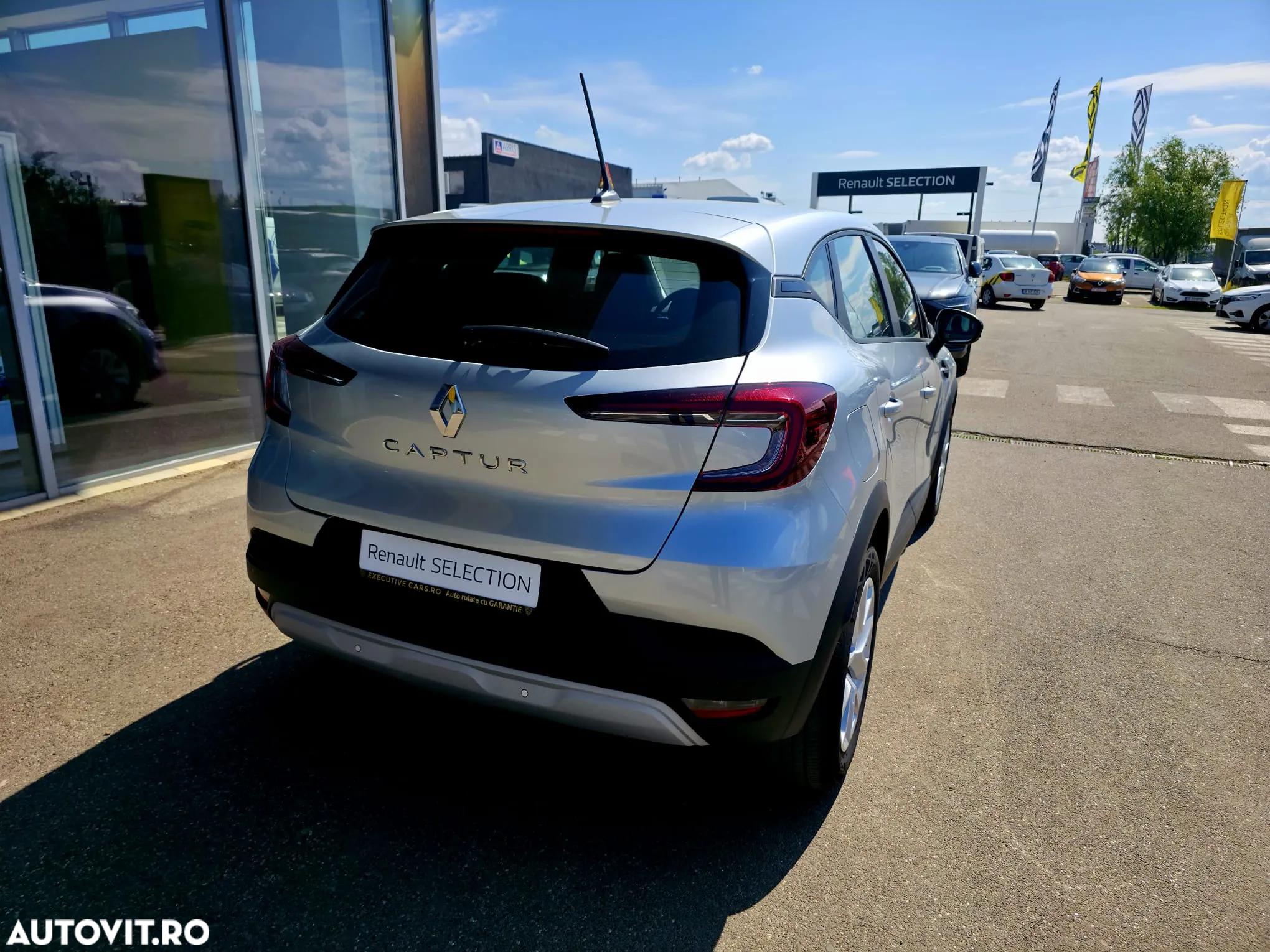 Renault Captur TCe 100 Zen - 2