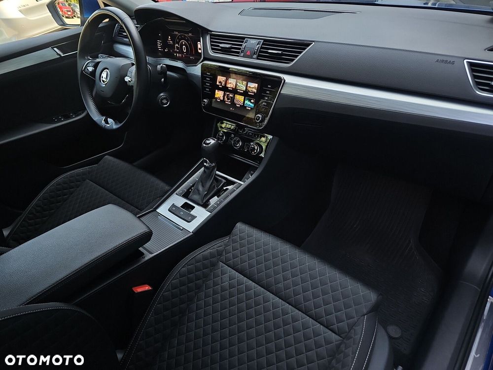 Skoda Superb 1.5 TSI Ambition DSG - 14