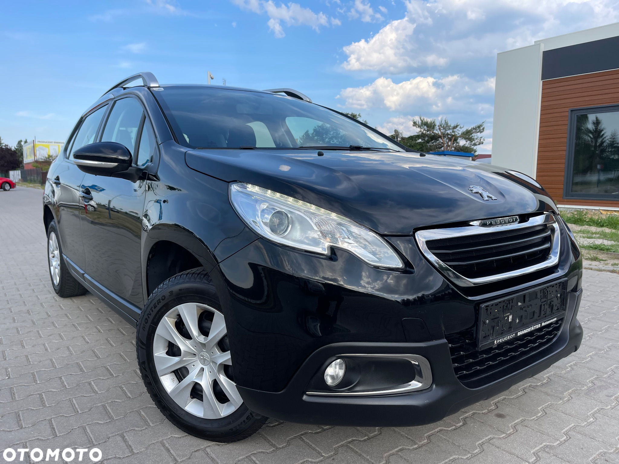 Peugeot 2008 - 11