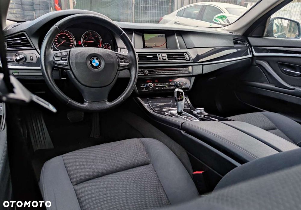 BMW Seria 5 - 21