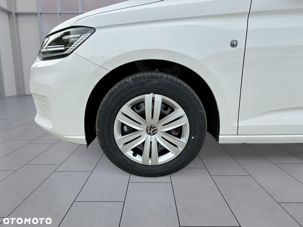 Volkswagen Caddy Maxi/7os. 2,0 TDI 102 KM manualna r. o. 2970 mm - 34