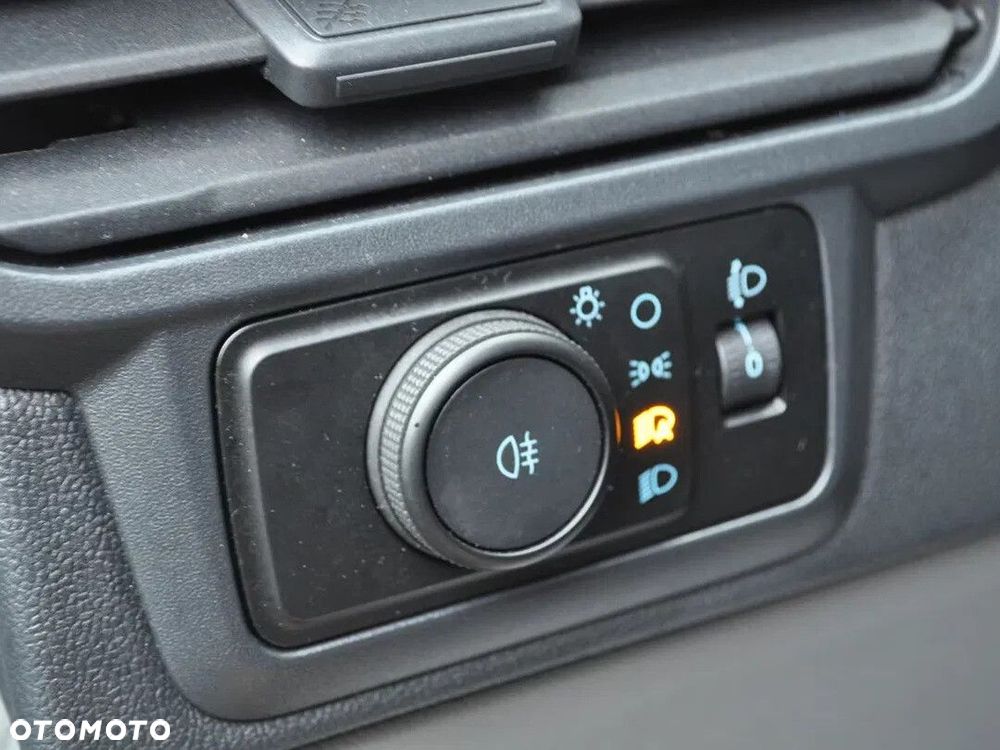 Ford Transit Custom - 10