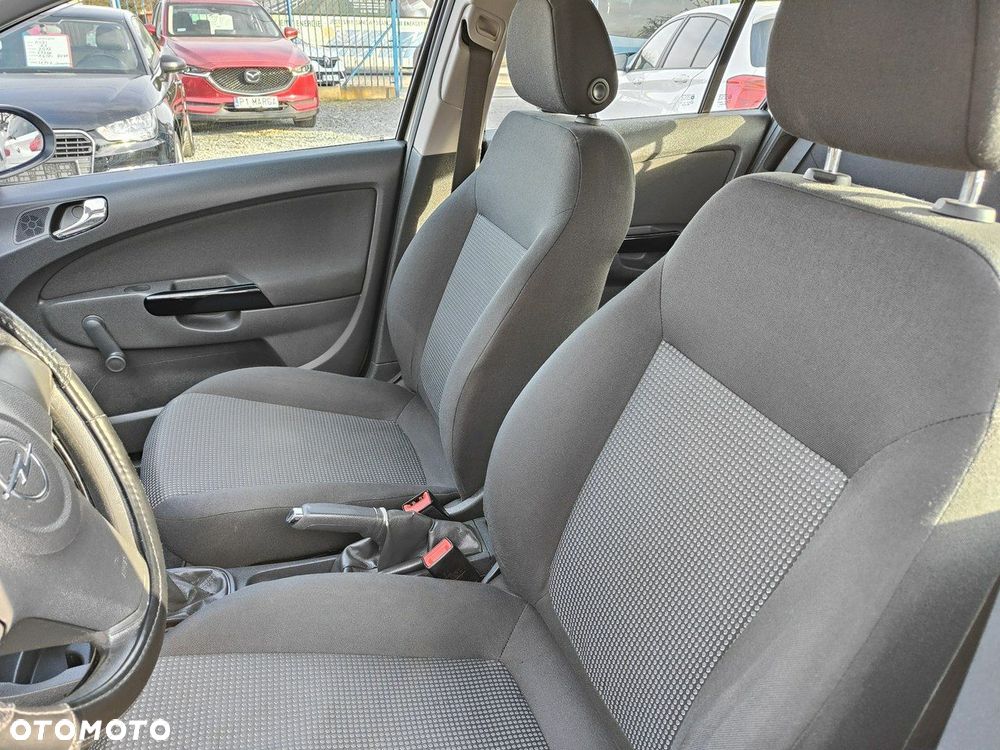 Opel Corsa 1.2 16V - 13