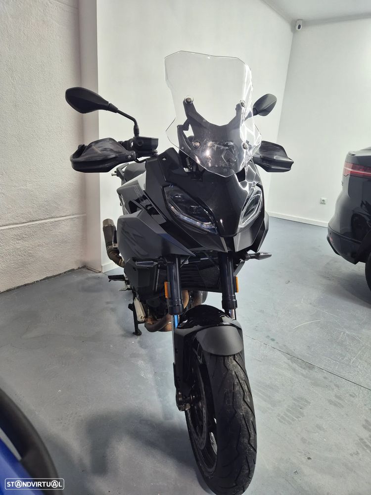 BMW F 900 XR Triple Black - 8