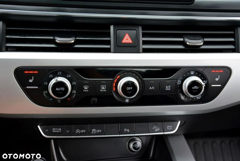 Audi A4 Allroad 2.0 TDI Quattro S tronic - 30