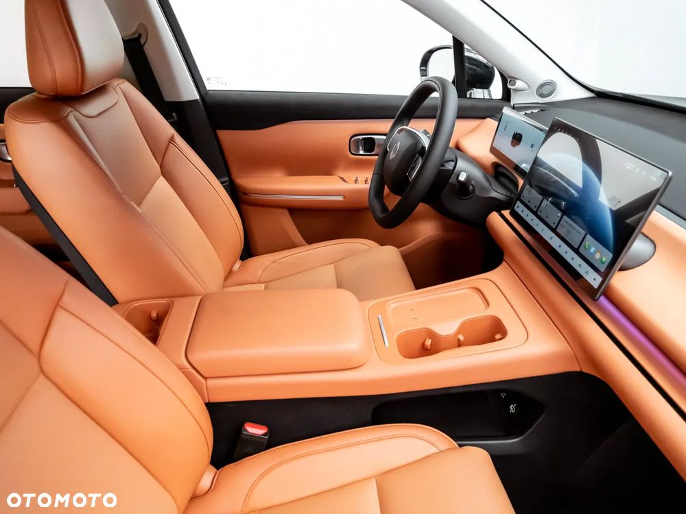 Leapmotor C10 REEV Design - 16