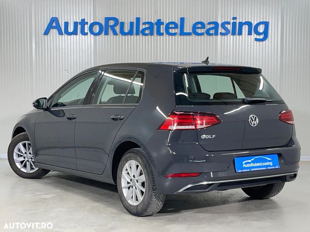 Volkswagen Golf 1.6 TDI Comfortline - 4
