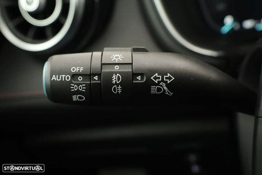 MG EHS 1.5 T-GDI Plug-in Hybrid Luxury - 18