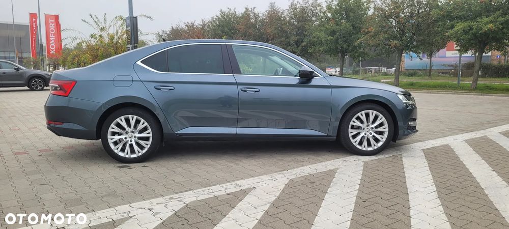 Skoda Superb 2020 photo 4