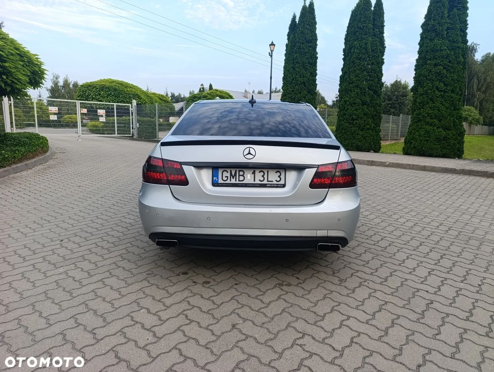 Mercedes-Benz Klasa E - 6