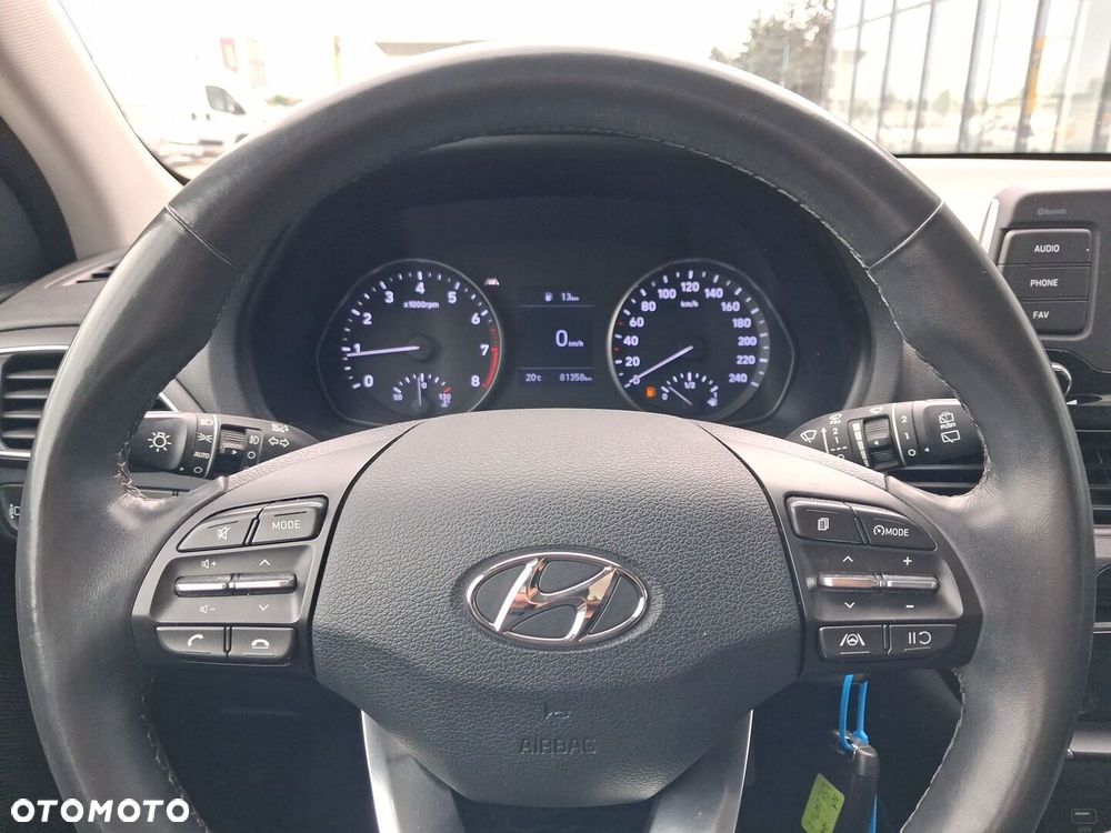Hyundai i30 1.5 DPI Classic + - 18