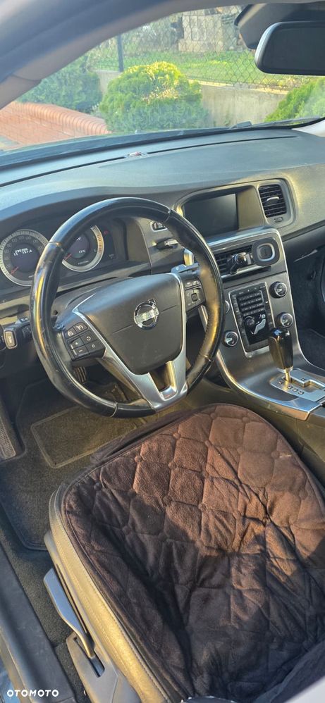 Volvo S60 D3 Geartronic Momentum - 9