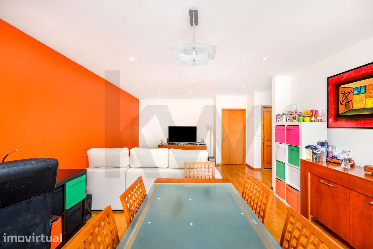 Apartamento T2 com Garagem | Rua Senhora do Porto, Ramalde – Porto - Grande imagem: 3/27
