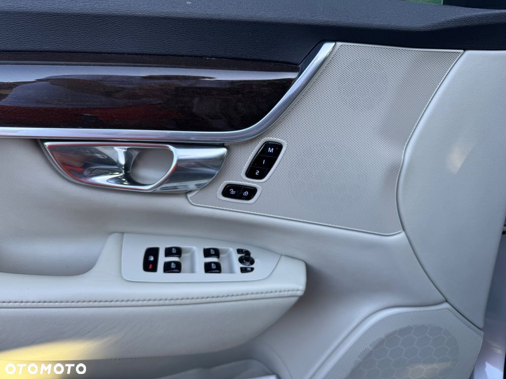 Volvo V90 D4 Inscription - 12