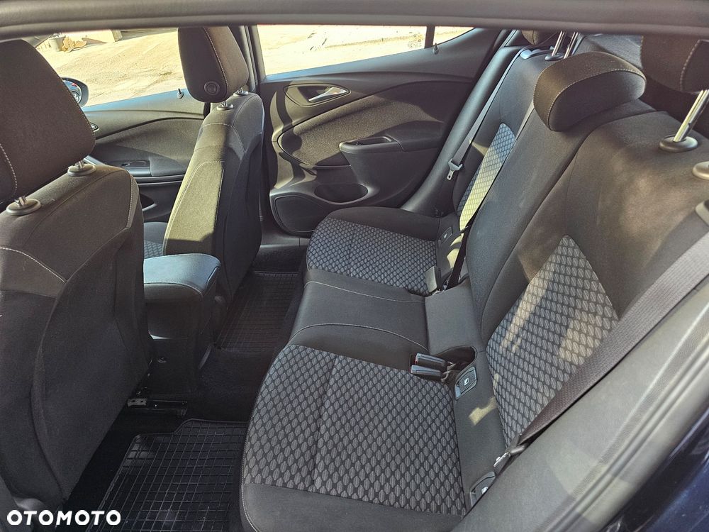 Opel Astra - 18