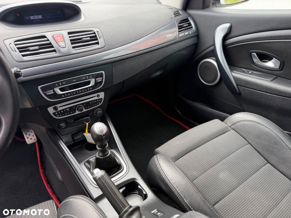 Renault Megane TCe 130 Luxe - 21