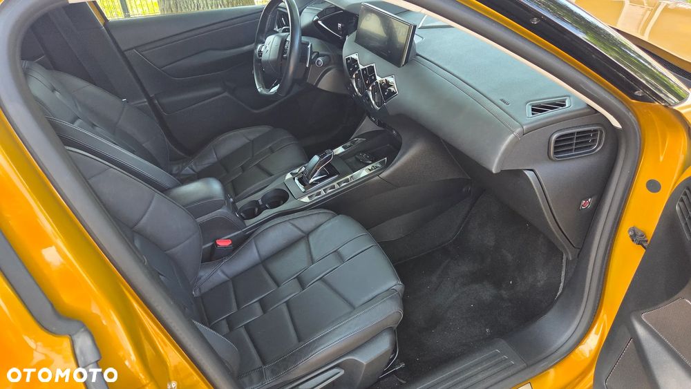 DS Automobiles DS 3 Crossback 1.2 PureTech Grand Chic - 15