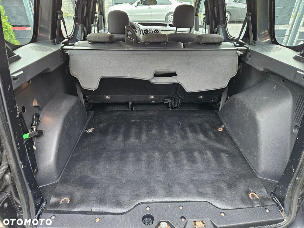 Dacia Dokker TCe 115 Ambiance - 13