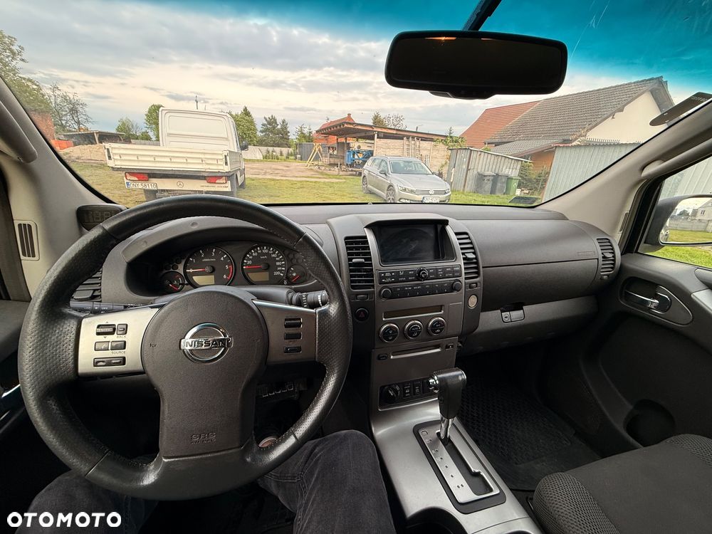 Nissan Navara Autm Comfort - 9