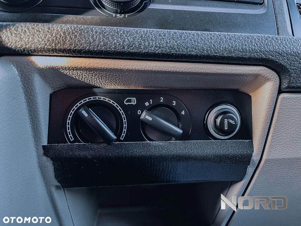 Volkswagen Transporter T6 4x4 Comfortline DSG - 26