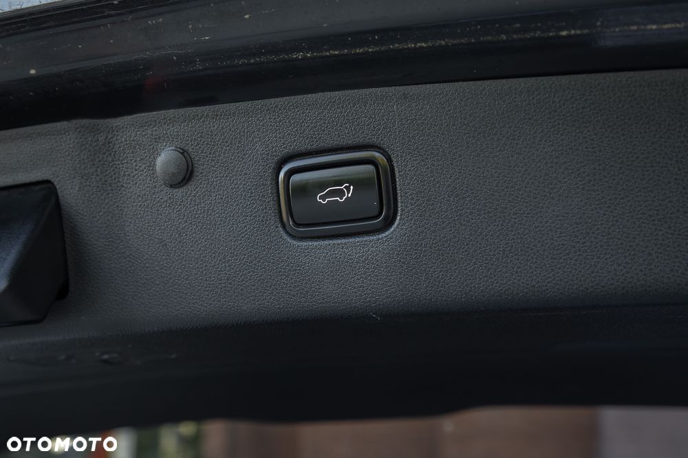 Kia Optima Plug-in Hybrid - 33