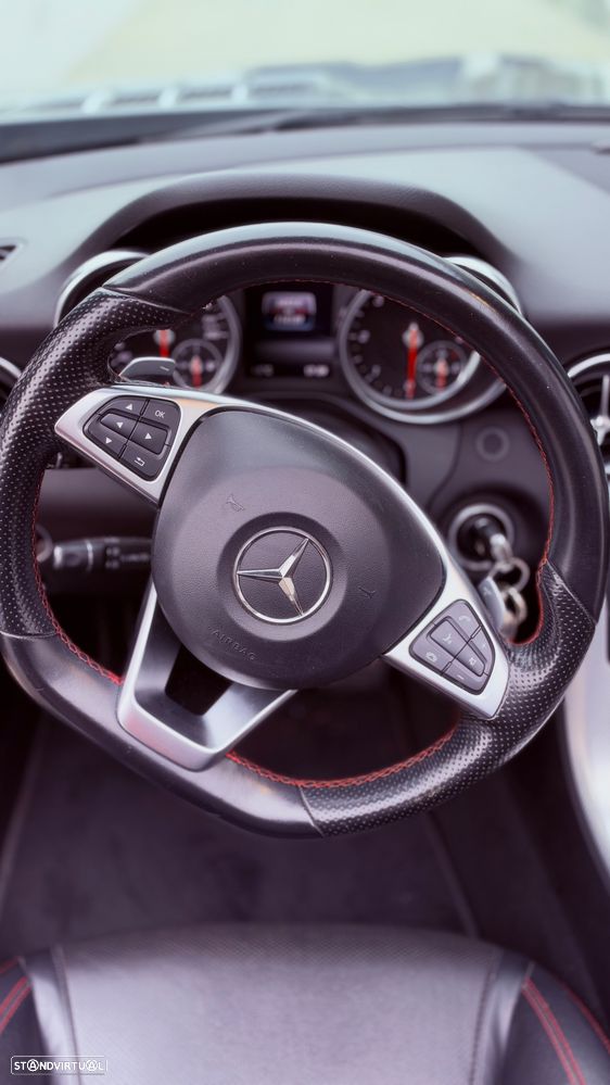 Mercedes-Benz SLC 250 d - 30