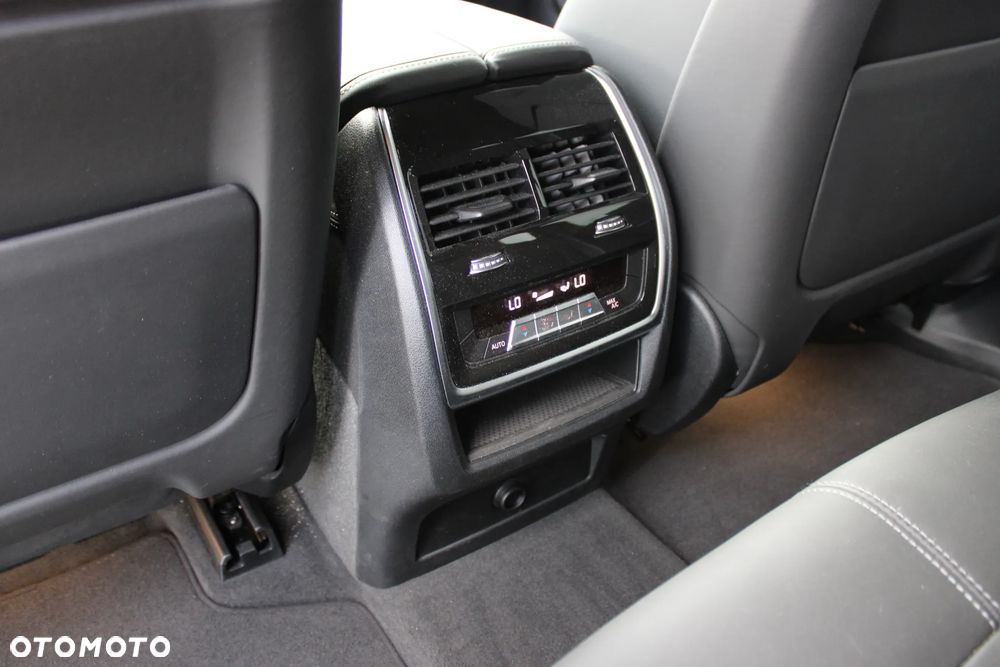 BMW X5 M Competition - 27