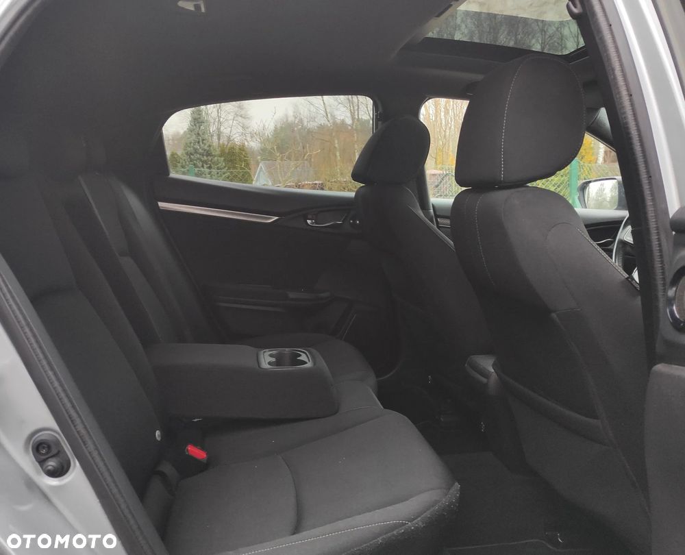 Honda Civic 1.5 i-VTEC Turbo Sport Plus - 32