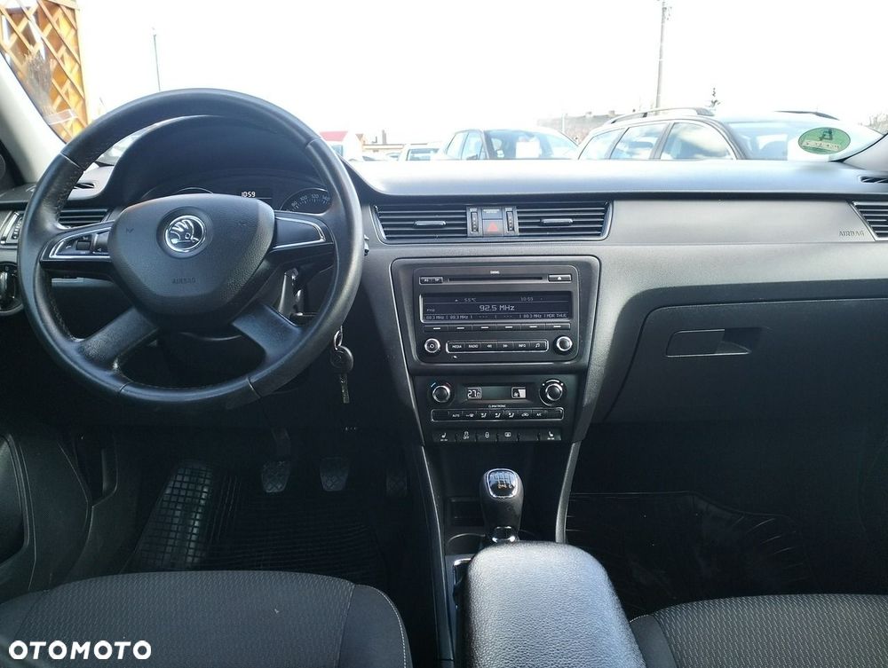 Skoda RAPID - 14
