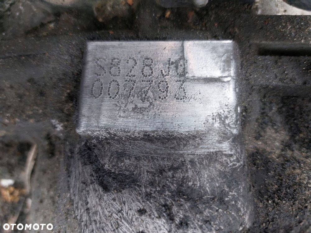 Skrzynia biegów Manualna Kia Ceed I 2006-2012 2,0 CRDI S828J0 - 4