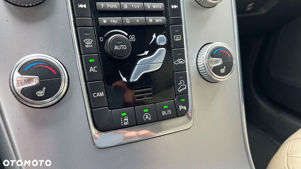 Volvo XC 60 T5 AWD Drive-E Summum - 24