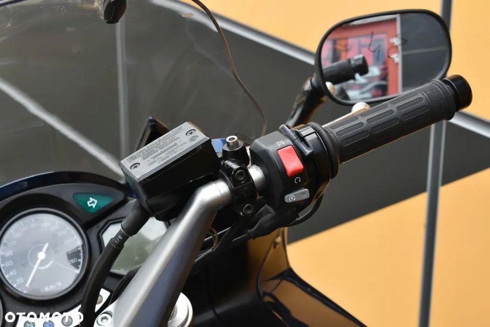 Yamaha FJR - 23