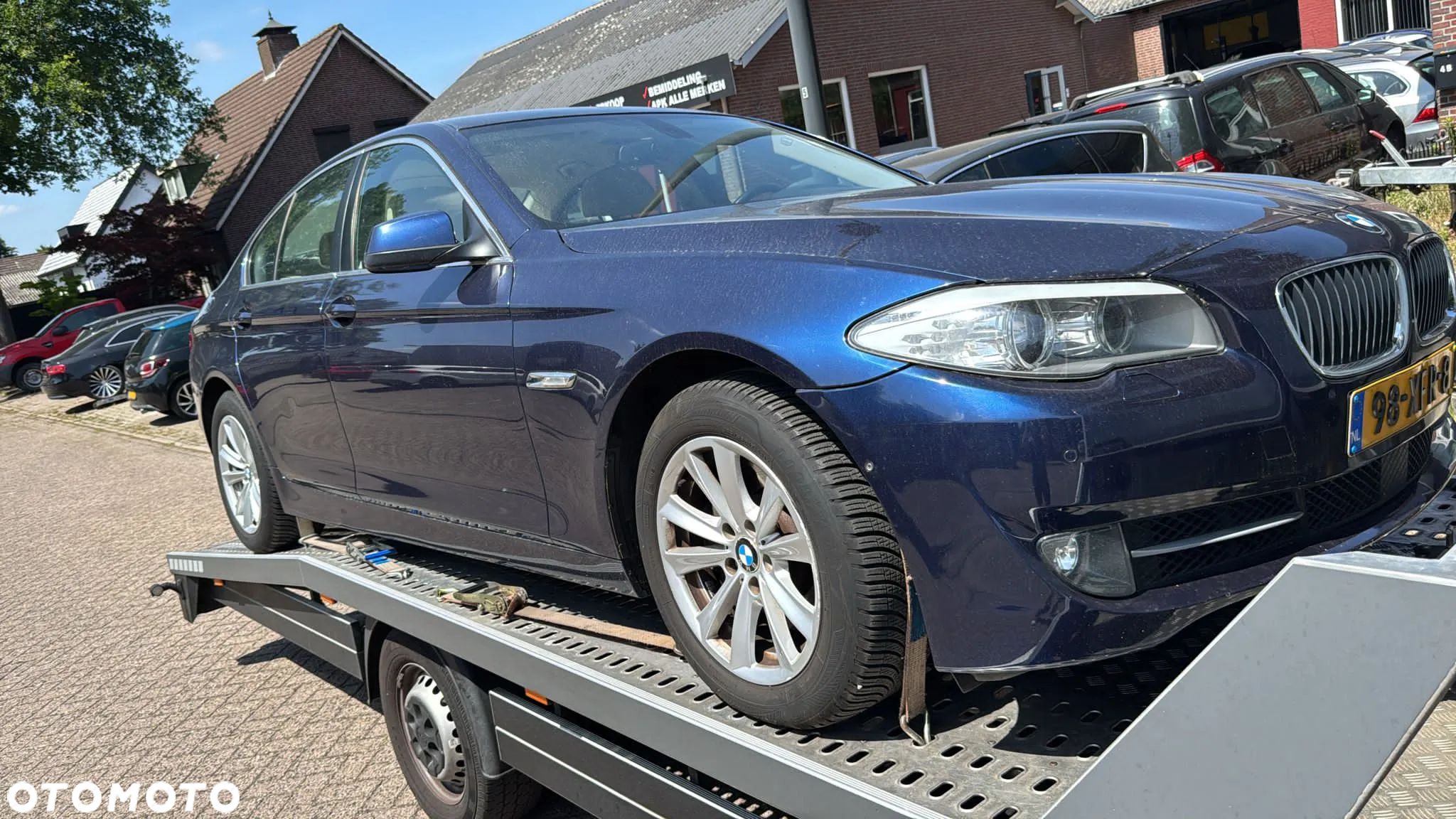 BMW Seria 5 528i Sport-Aut Modern Line - 1