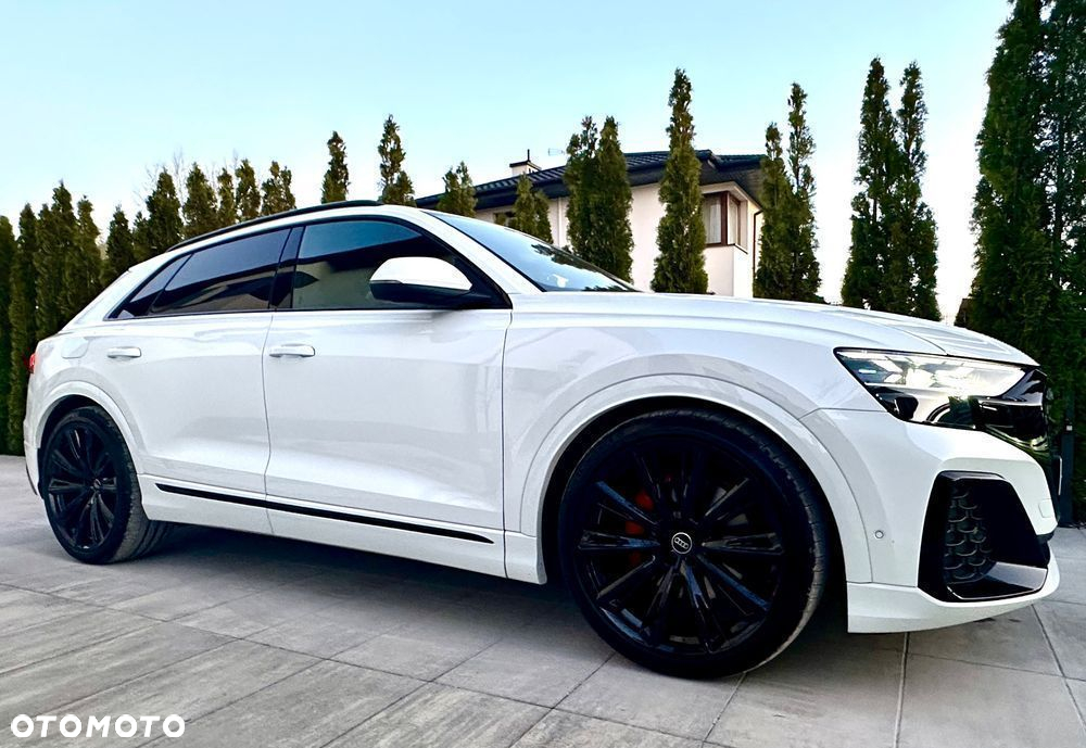 Audi Q8 - 24