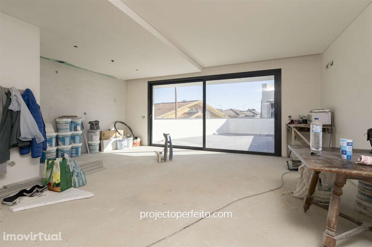 Moradia em Banda T3+1 Venda em Madalena,Vila Nova de Gaia - Grande imagem: 2/23