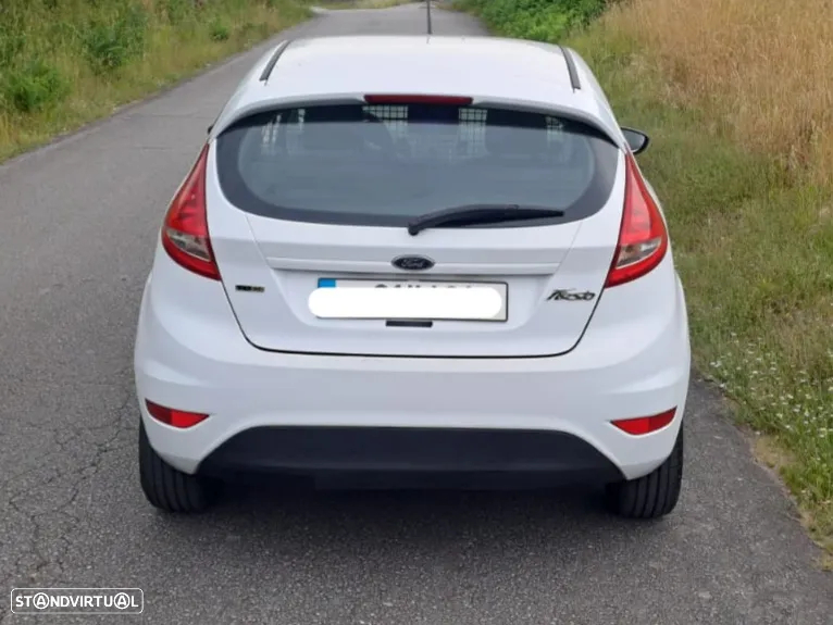 Ford Fiesta - 4