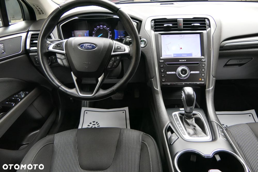 Ford Mondeo 2.0 Hybrid Trend - 2