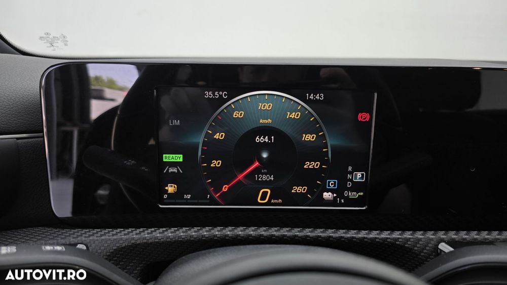 Mercedes-Benz A - 17