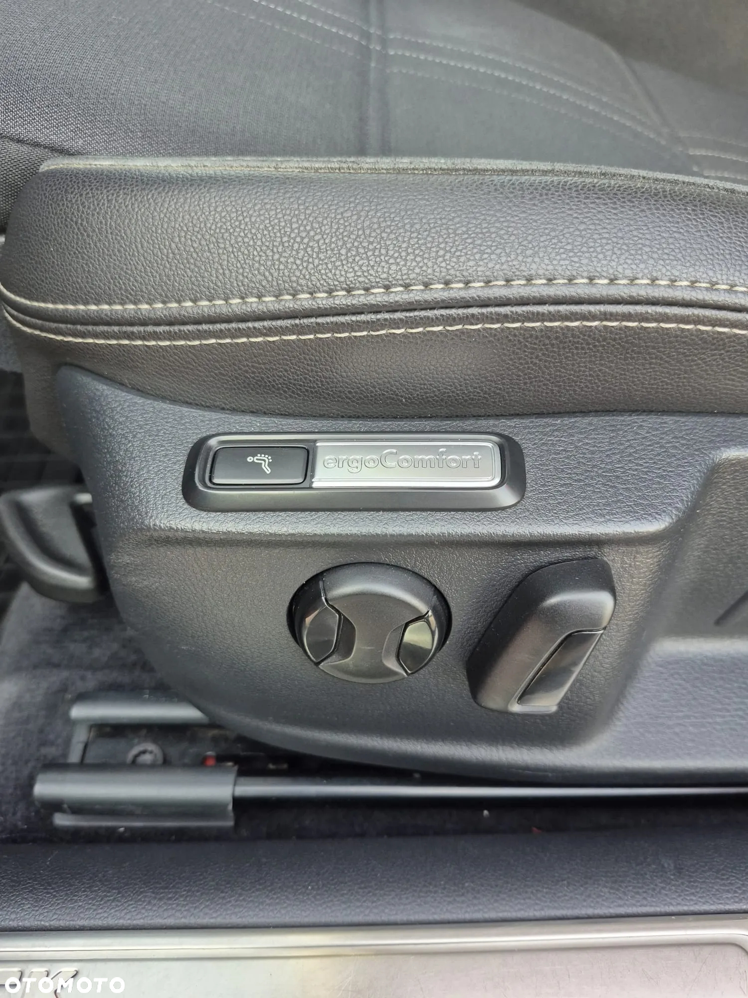Volkswagen Passat Alltrack 2.0 TDI Bi-Turbo SCR 4Mot DSG - 20