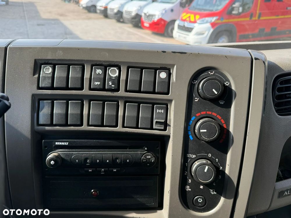 Renault Midlum 220 DXI - 14