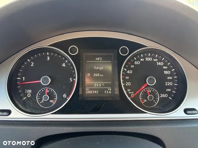 Volkswagen Passat Variant 1.6 TDI BlueMotion - 10